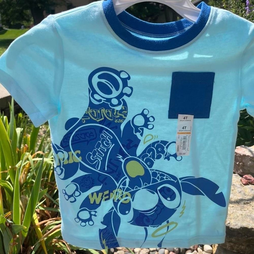Disney Stitch blue t-shirt Size 4 years